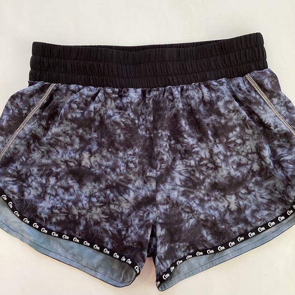 ZYIA Pants - ZYIA Active lined running shorts